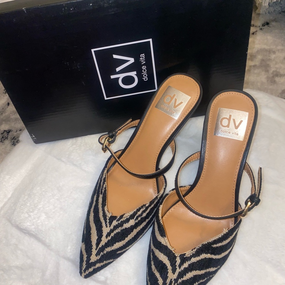 DV by Dolce Vita Black & Natural Zebra Slingback Pointed Mules